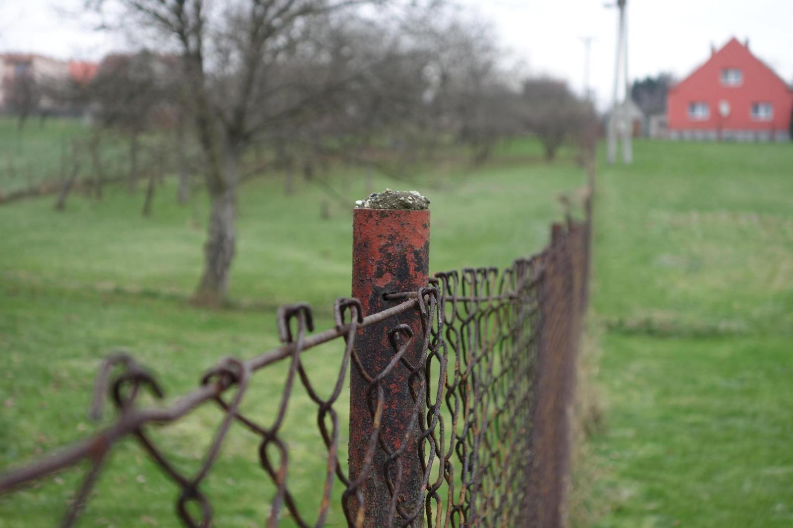 DSLR vs kompakt: Canon EOS 1200D s 18-55mm, Sony RX100