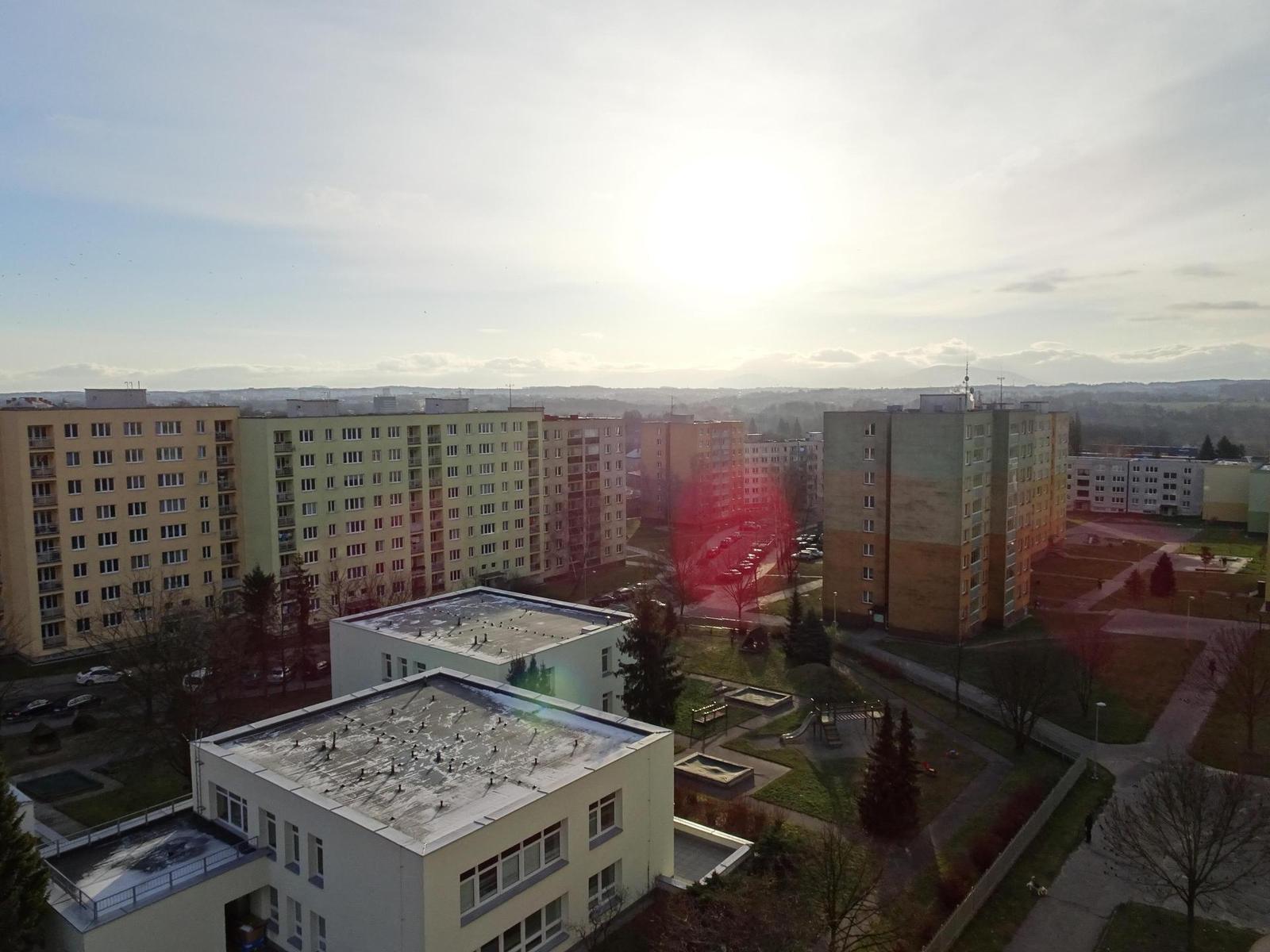 Sony Cyber-shot HX90V a WX500: kompaktní dvojice