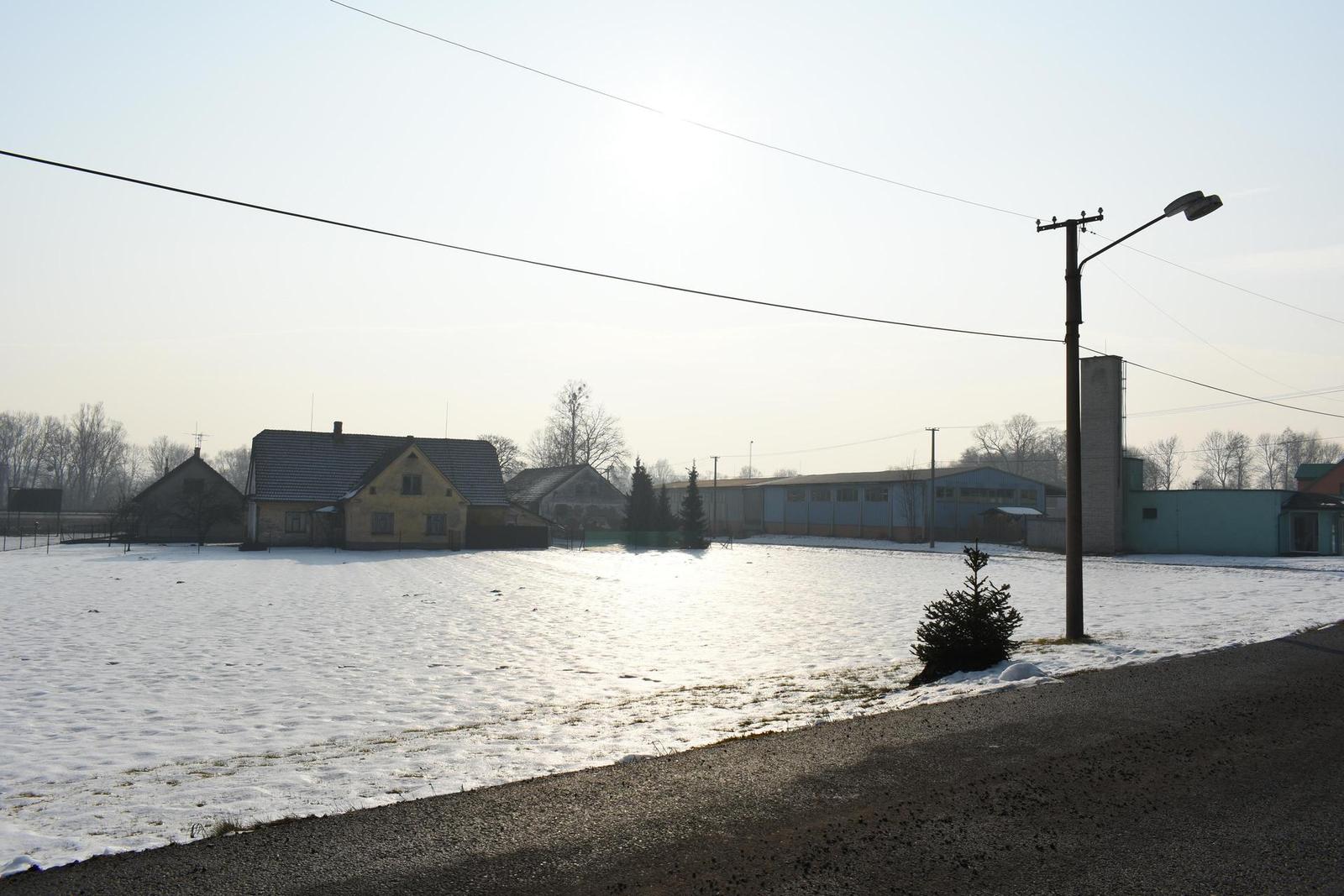 Nikon D3400: moderní low-end