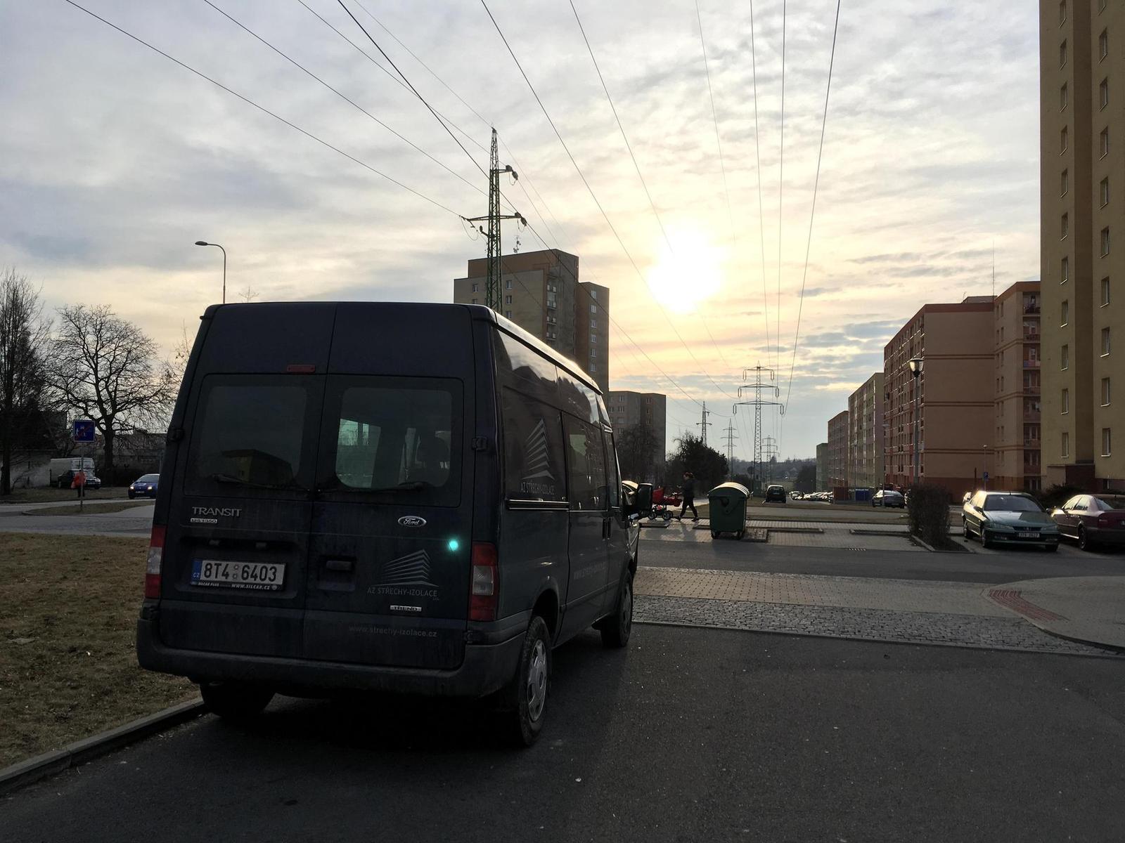 Apple iPhone SE: kompaktní silák