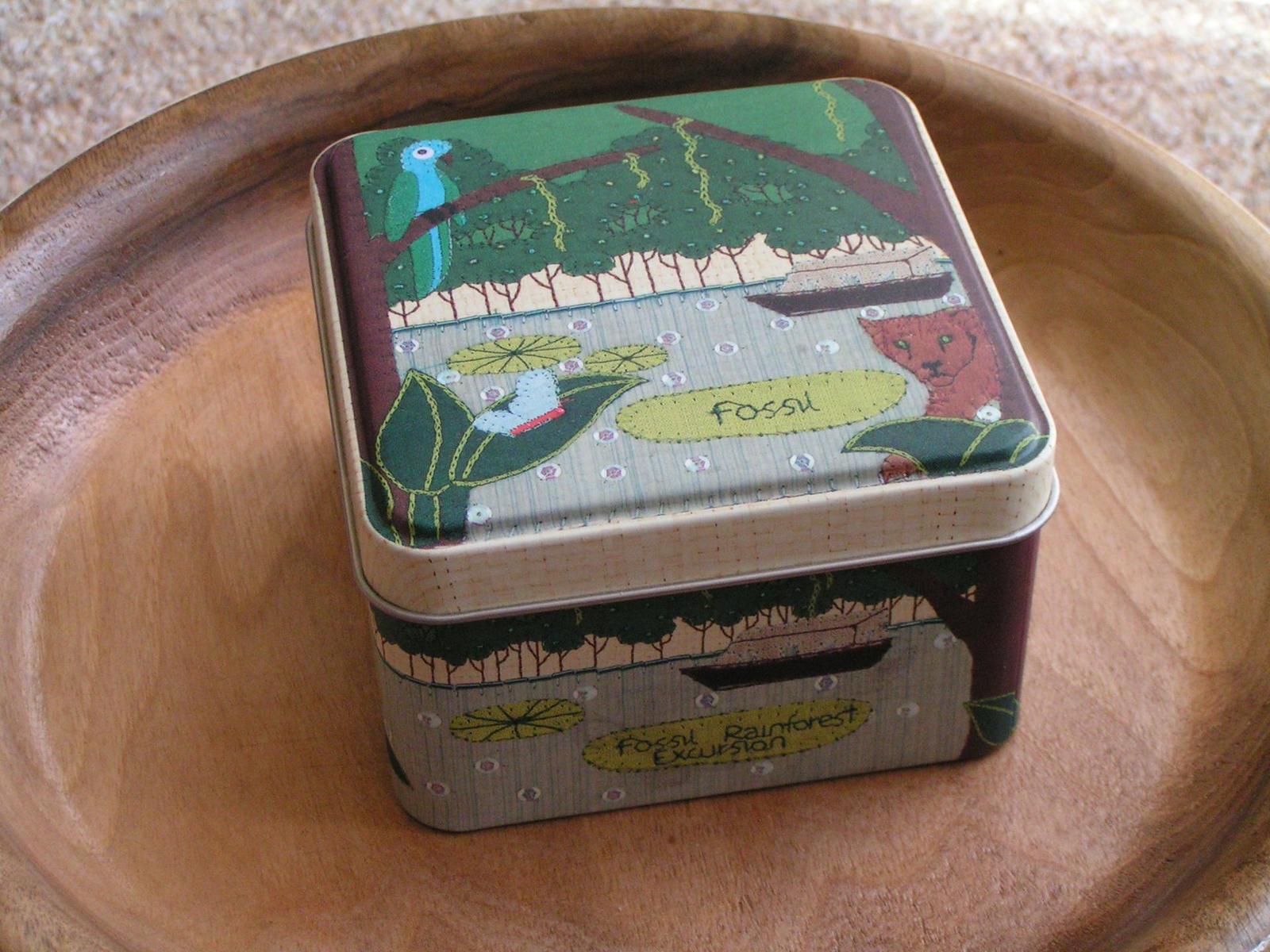 DiMAGE Z1: Rychlá a originálně tvarovaná zrcadlovka