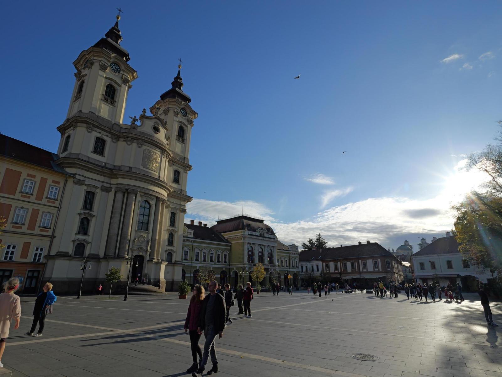 Panasonic Lumix G9 II: foťák pro fotografy, který potěší i kameramany