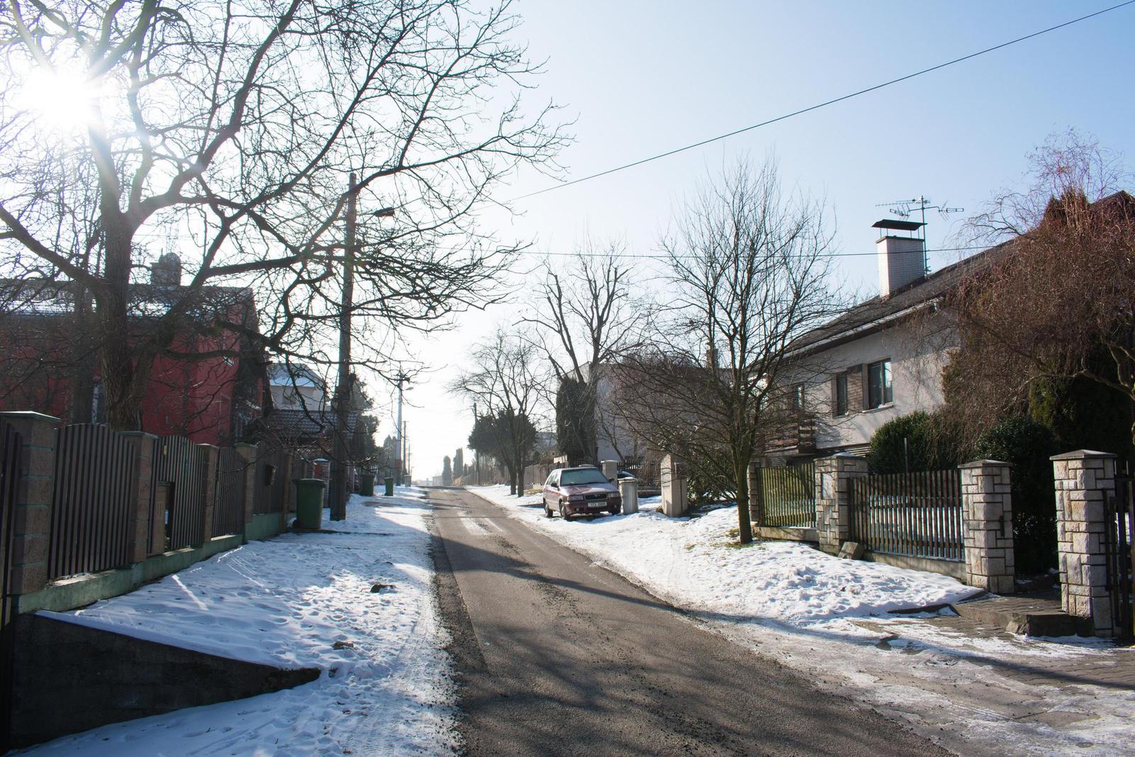 Duel levných zrcadlovek: Canon EOS 1300D vs Nikon D3400