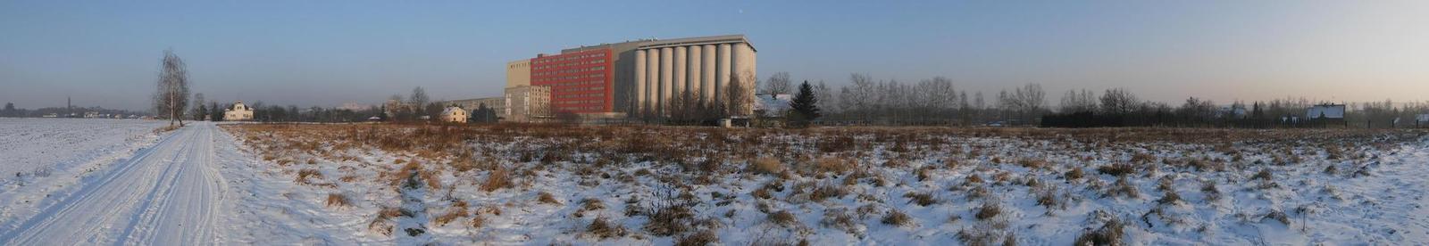 Yi M1: čínský útok na Micro Four Thirds