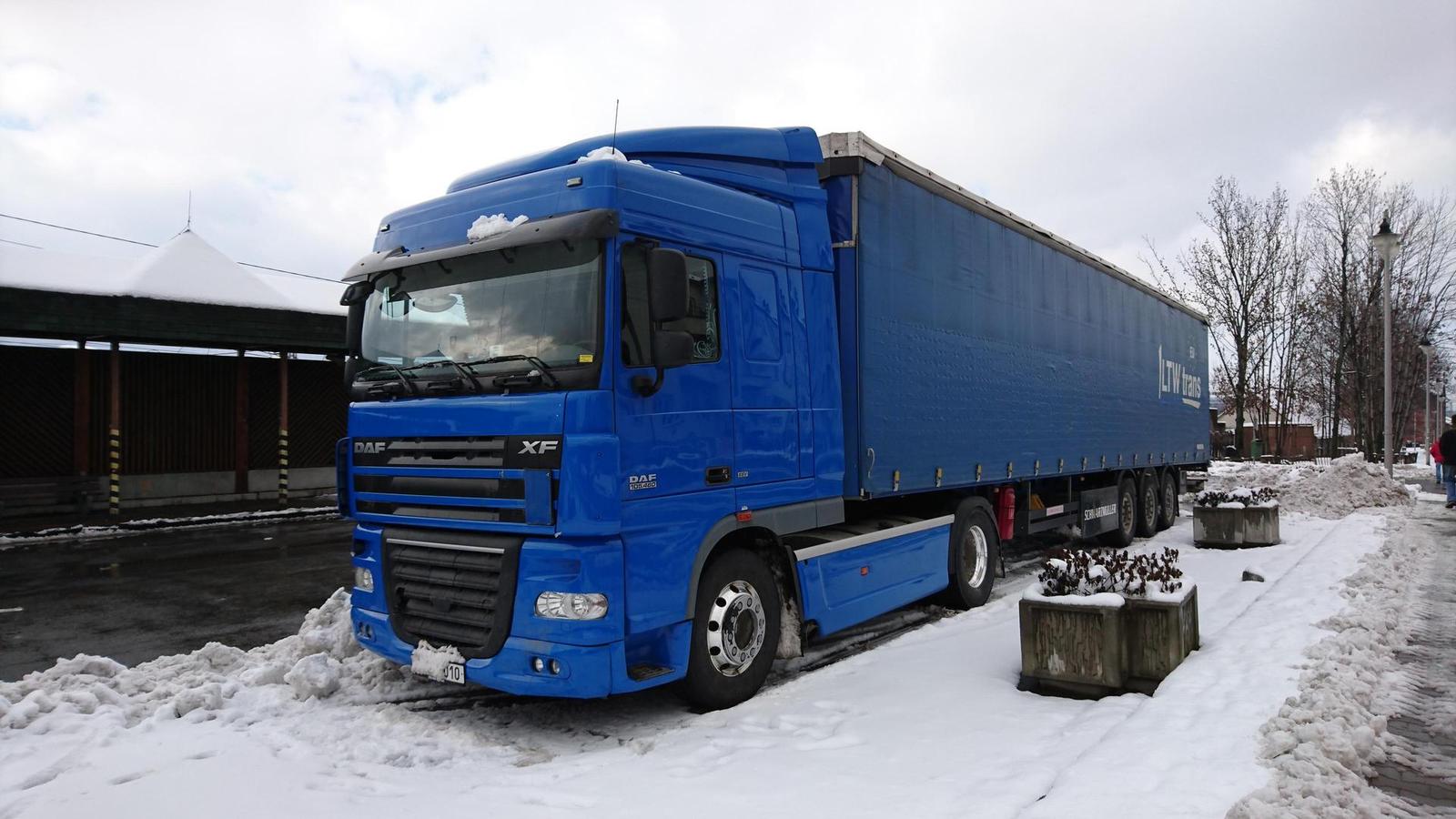 Sony Xperia Z5 a Z5 Compact: foťme širokoúhle