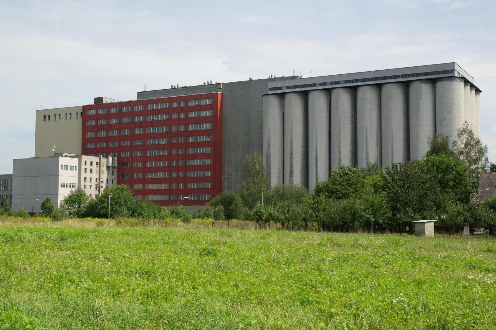 Vyšší rozlišení a hustota pixelů APS-C čipů: k čemu další MPx?