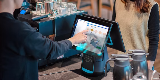 Caisse enregistreuse-Caisse enregistreuse tactile pour fast food : avantages et limites
