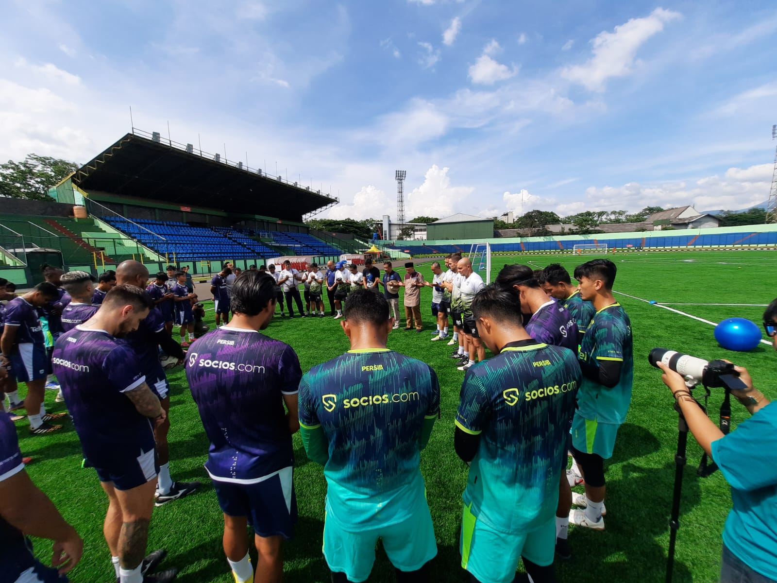 persib-gelar-doa-bersama-untuk-korban-gempa-cianjur