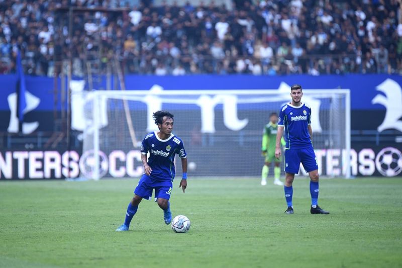 raffi-ghani-jelaskan-kondisi-pemain-persib-usai-uji-coba