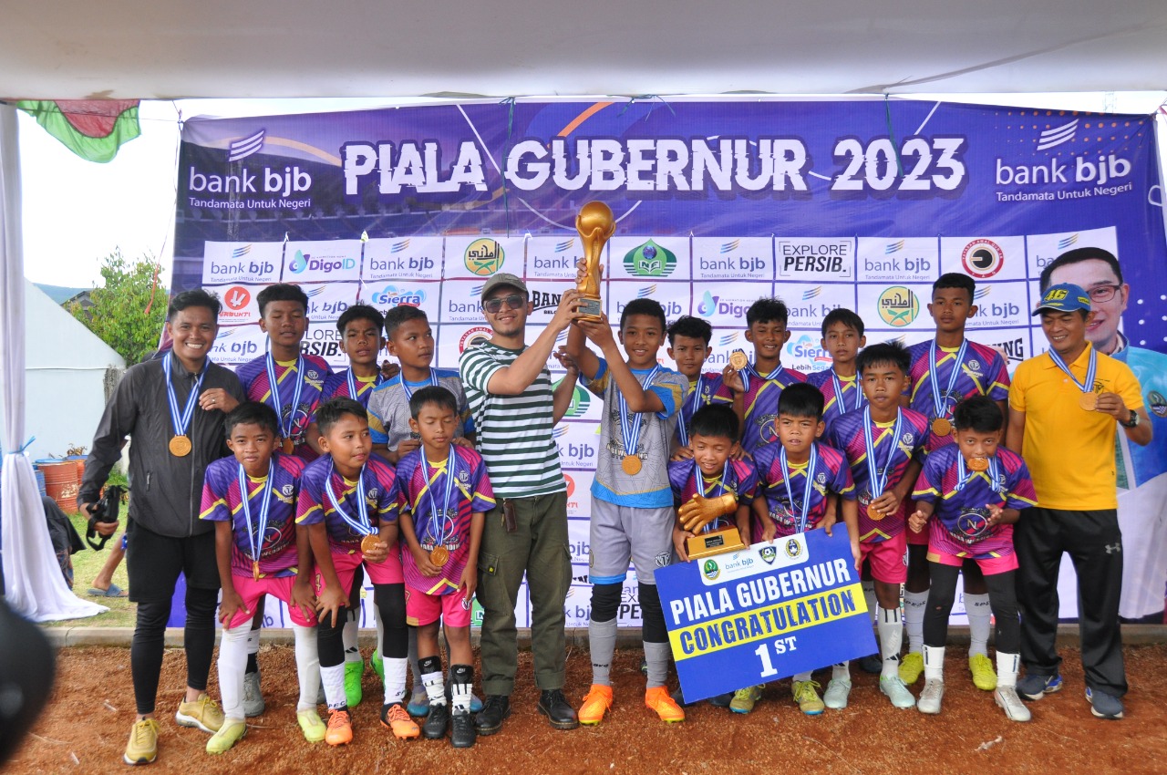 turnamen-piala-gubernur-jawa-barat-temukan-juara-u-11-dan-u-12