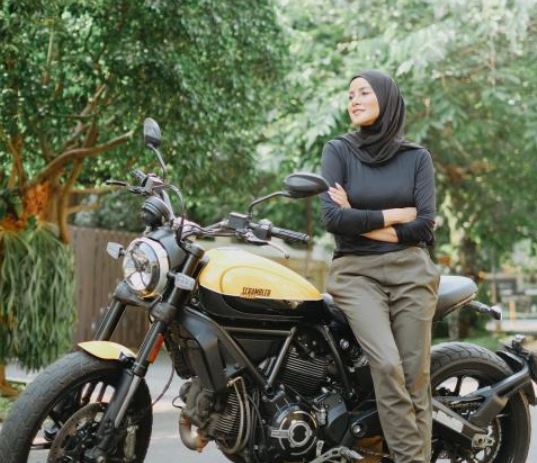 jessica-iskandar-ungkap-harga-outfit-olla-ramlan-total-tembus-rp35-miliar