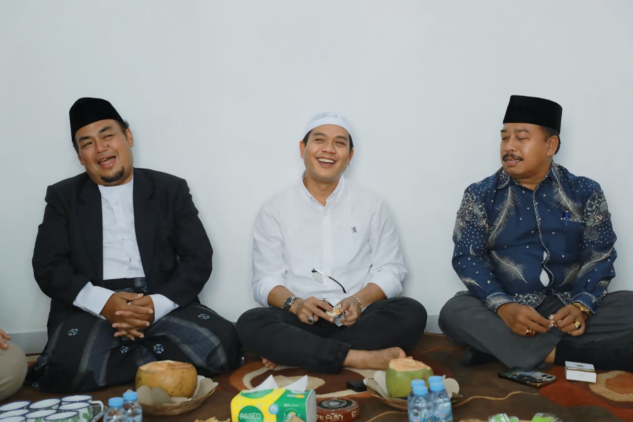 kds-bongkar-kegamangan-uu-pesantren-banyak-bangunan-pondok-nyaris-roboh-daerah-masih-bingung-bergerak