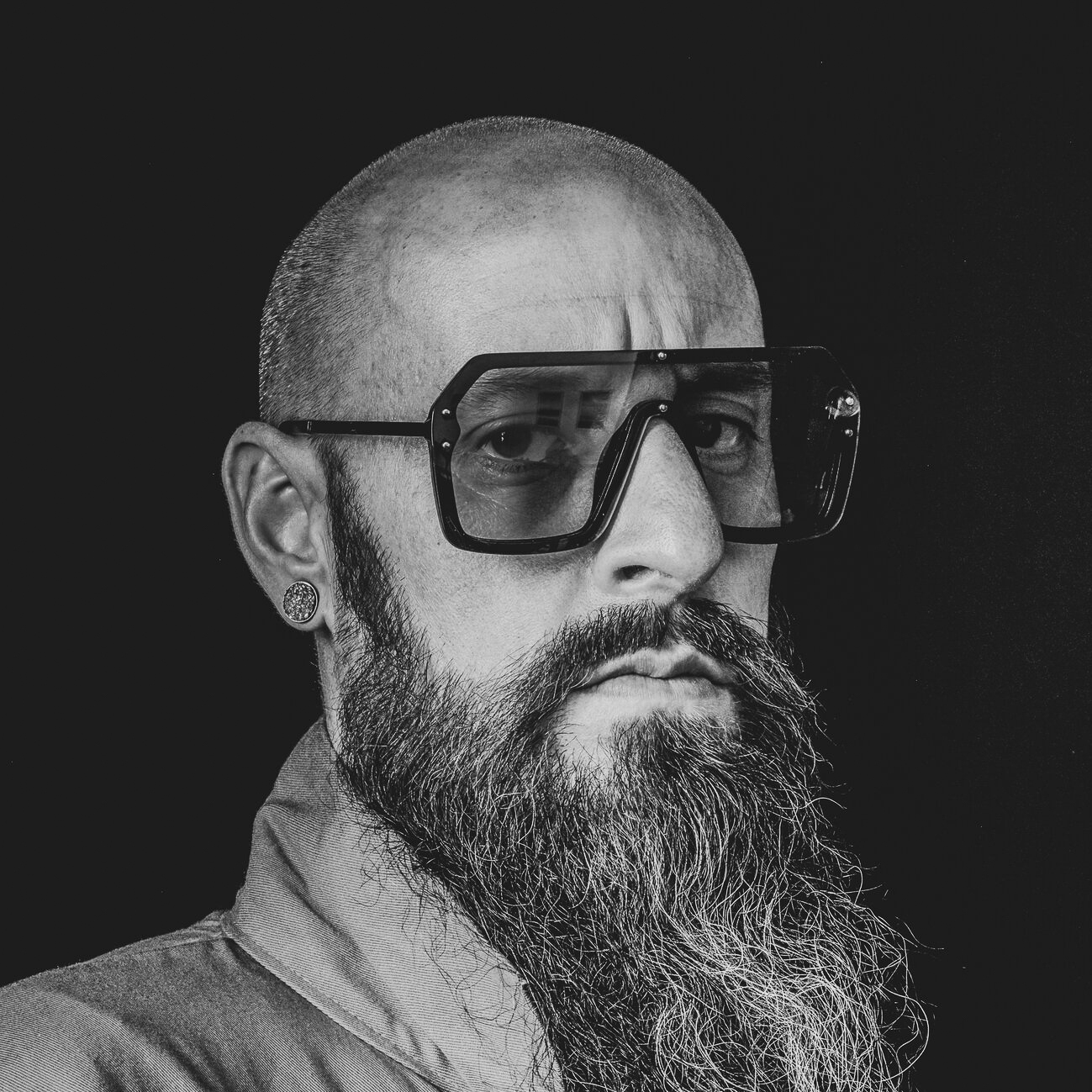 Cory Davis (EYES OUT)