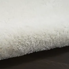 Pacific Shag Solid Ivory Power-loomed Rug