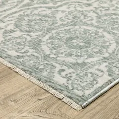 Echo Medallion Green/ Ivory Floral Cut Pile Rug