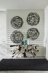 Vine Wall Flower, Black, Small