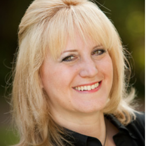Vickie Greenberg Orthodontics logo