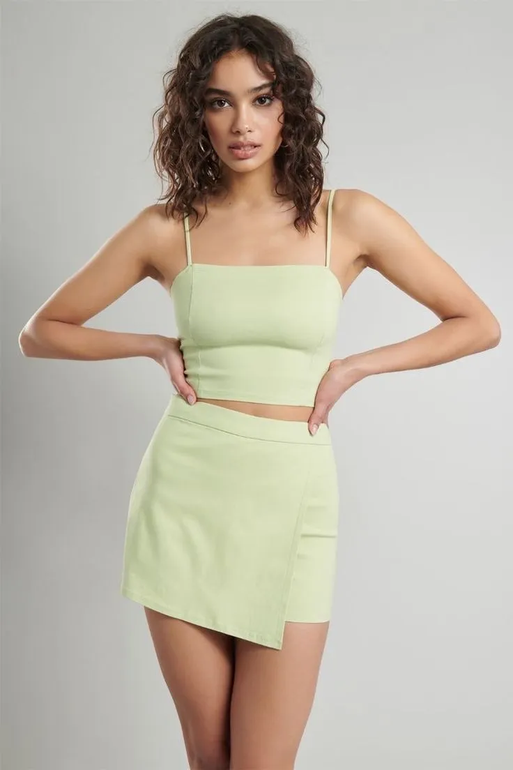 Matching Set 42 – reference look for a custom co-ord set on DIYO