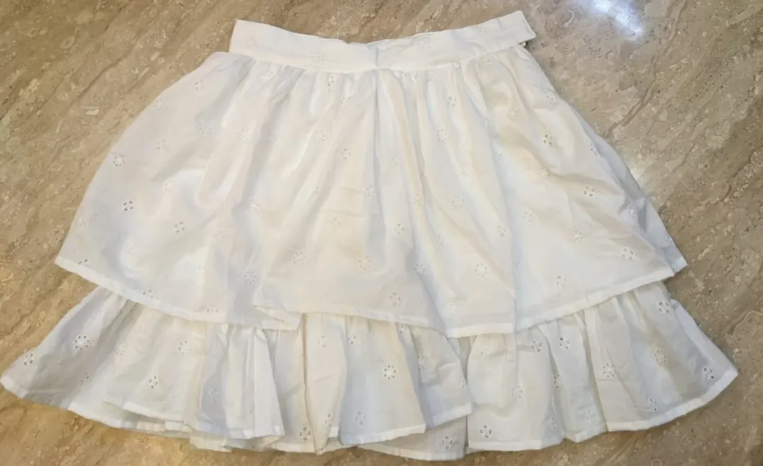 Custom plain skirt stitched by DIYO