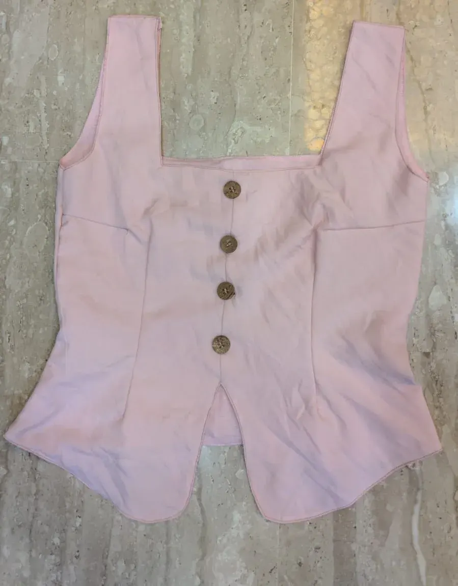 Custom plain top stitched by DIYO