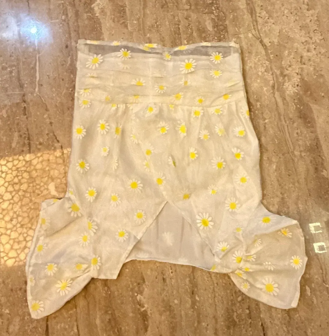 Custom top stitched by DIYO