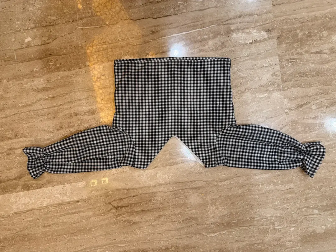 Custom checks top stitched by DIYO