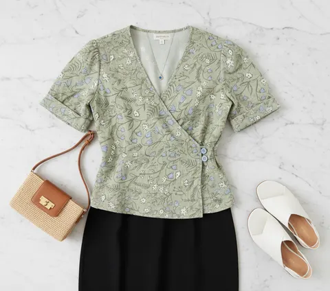 A garment designed on DIYO