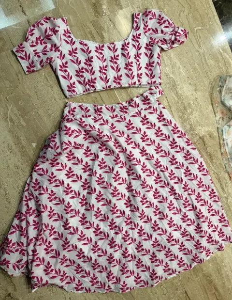 Custom small prints co-ord set for a everyday, stitched by DIYO