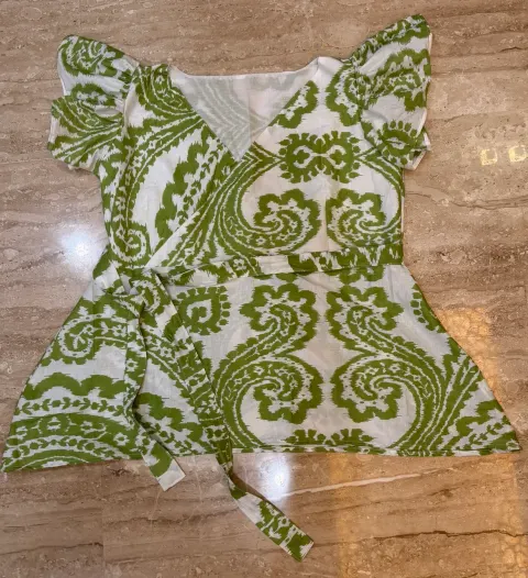 Custom small prints top stitched by DIYO