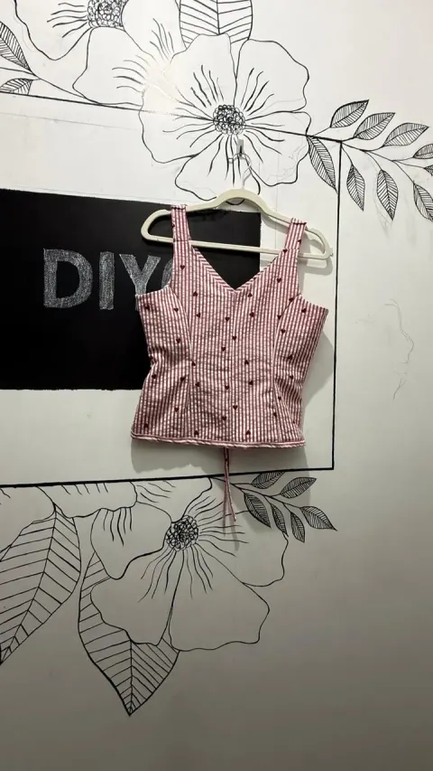 Custom small prints top stitched by DIYO