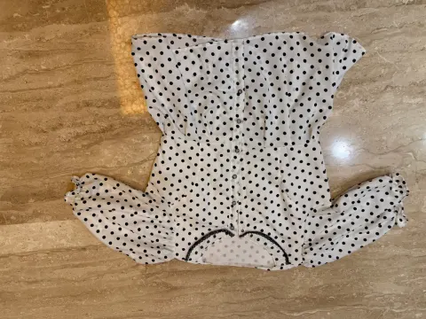 Custom plain top stitched by DIYO