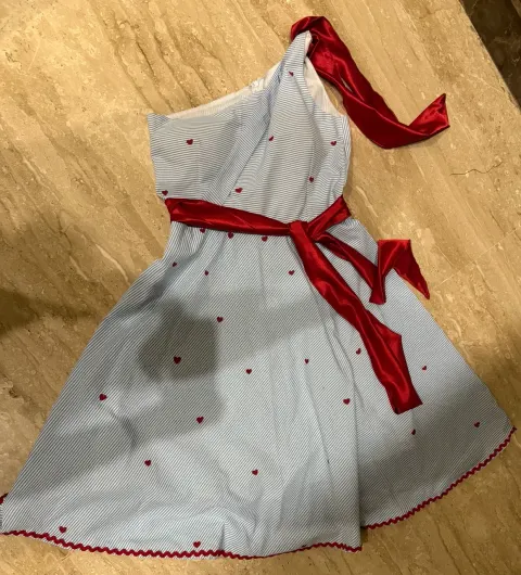 Custom top stitched by DIYO