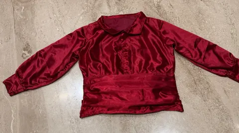 Custom top stitched by DIYO