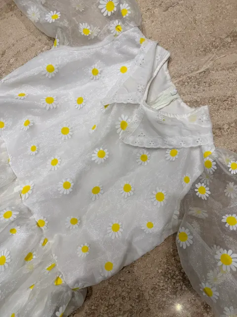 Custom top stitched by DIYO
