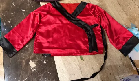 Custom top stitched by DIYO