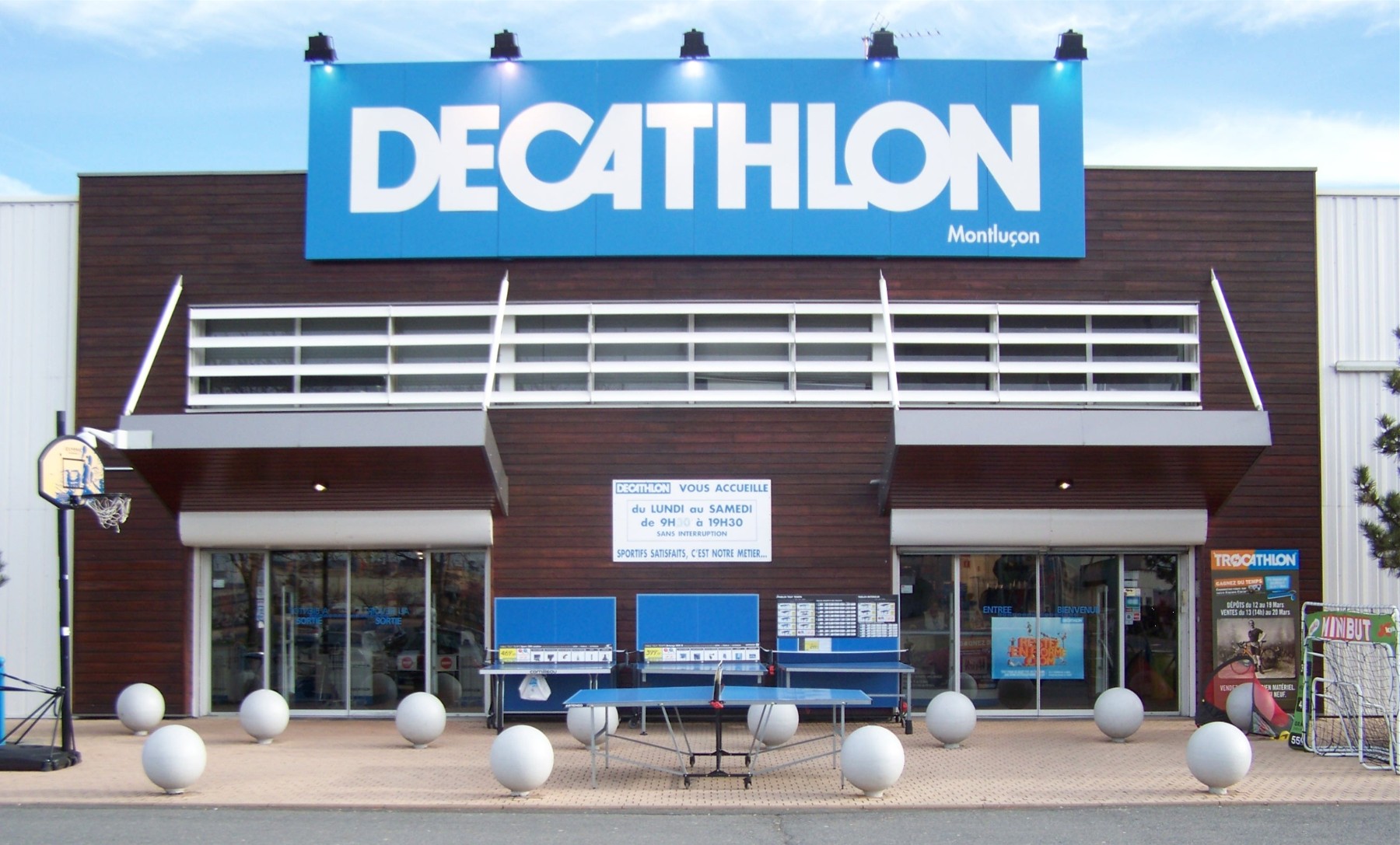 Magasin de sport Decathlon Montluçon