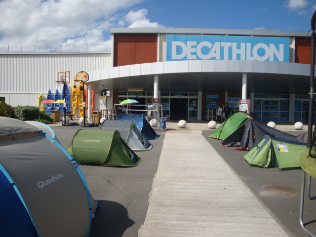 Magasin de sport Decathlon Bordeaux Lac