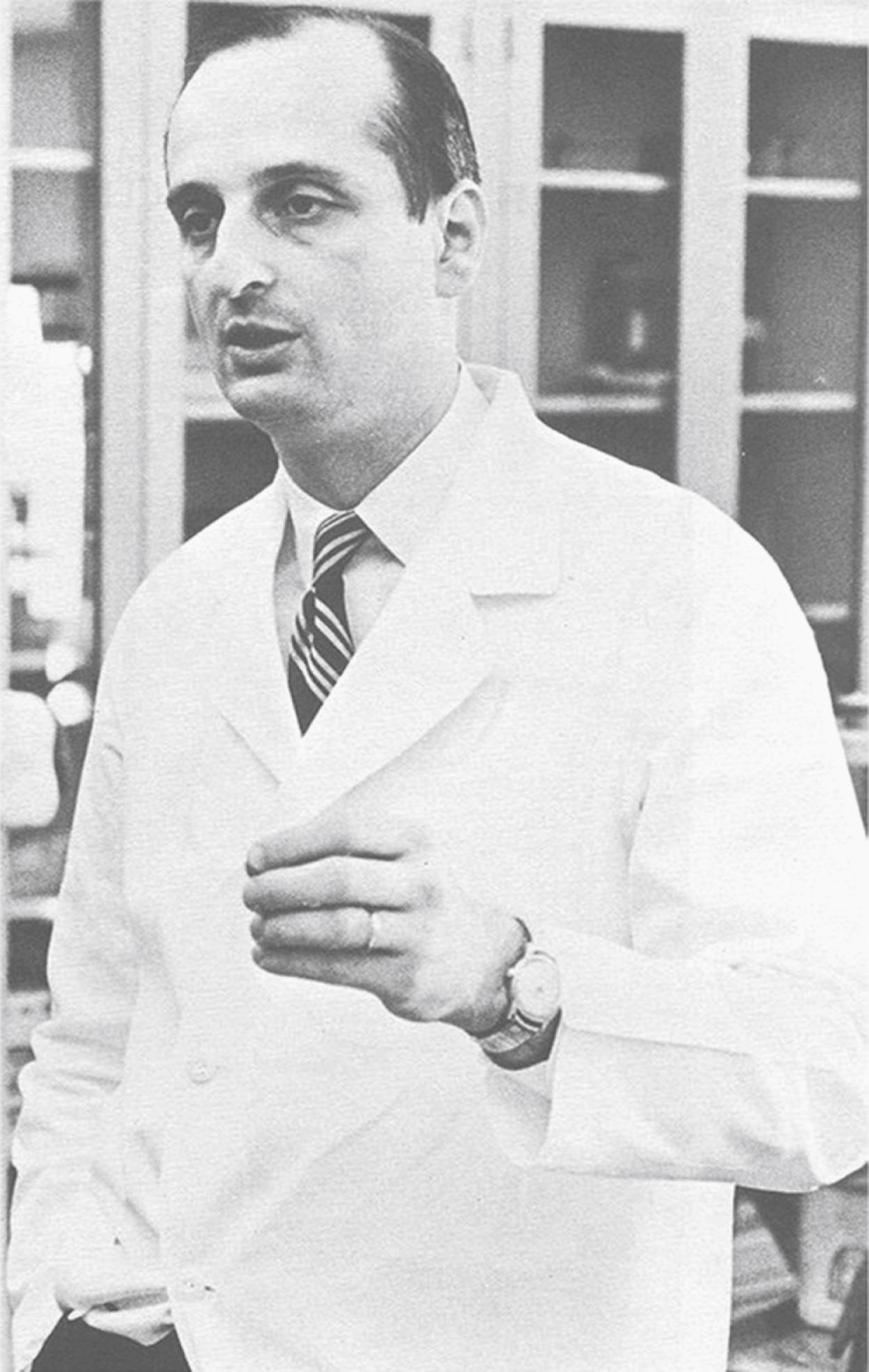Figure 140.1, Judah Folkman (1933–2008)—surgeon, scientist, visionary.