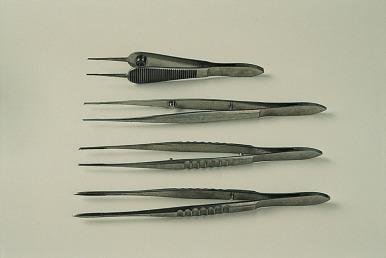 Fig. 5.2, Detail of the forceps (St Martin's, Jayle's, Lister's, Moorfield's).