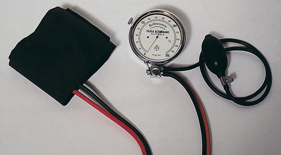 Fig. 10.9, The Von Recklinghausen oscillotonometer.