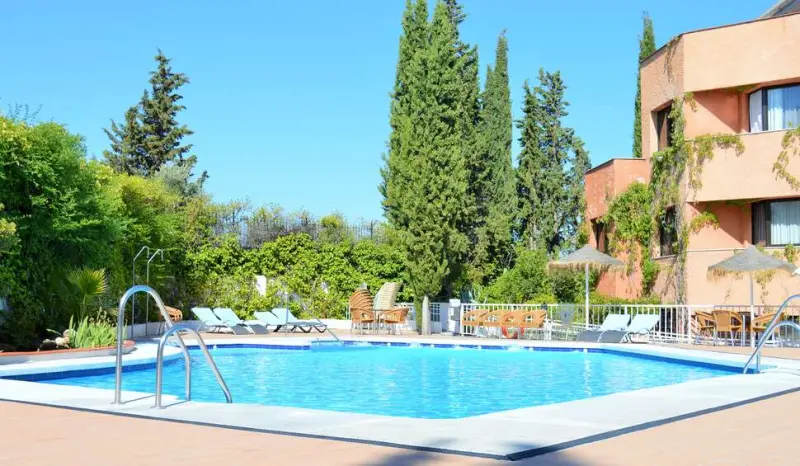 Hotel Alixares