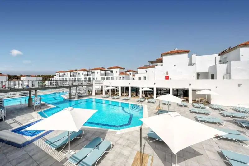 Broncemar Beach Suites