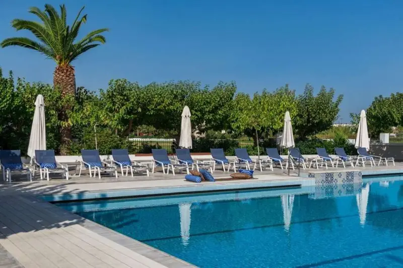 Sirocco Hotel