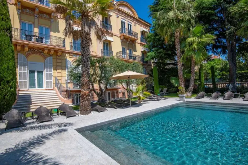 Golden Tulip Hotel Cannes - Hotel De Paris