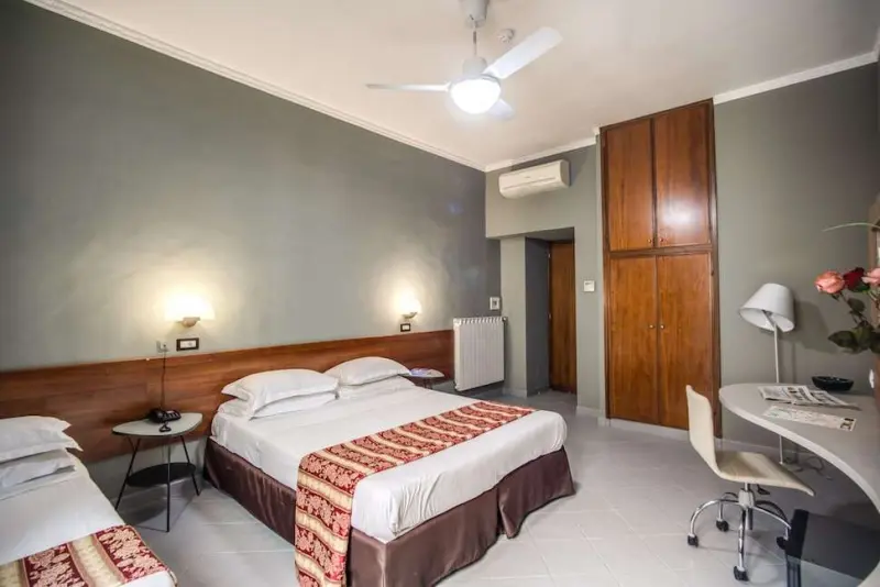 Hotel Marisa | BZAR hotels