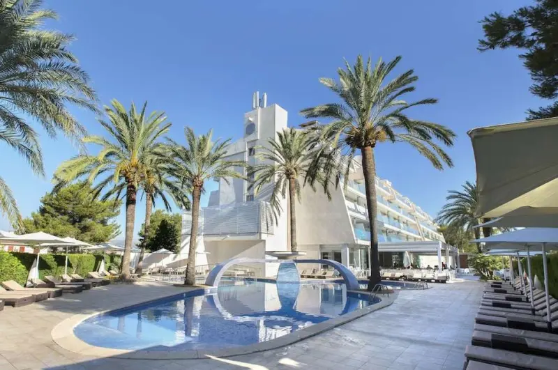 Mar Hotels Playa de Muro Suites