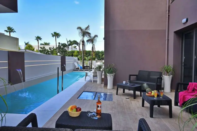 Hotel Dionyssos