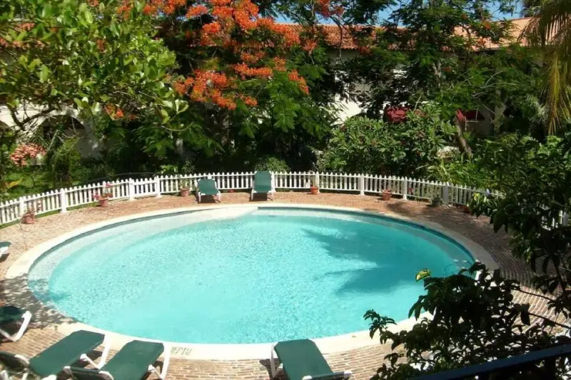 Charela Inn Hotel Hotel