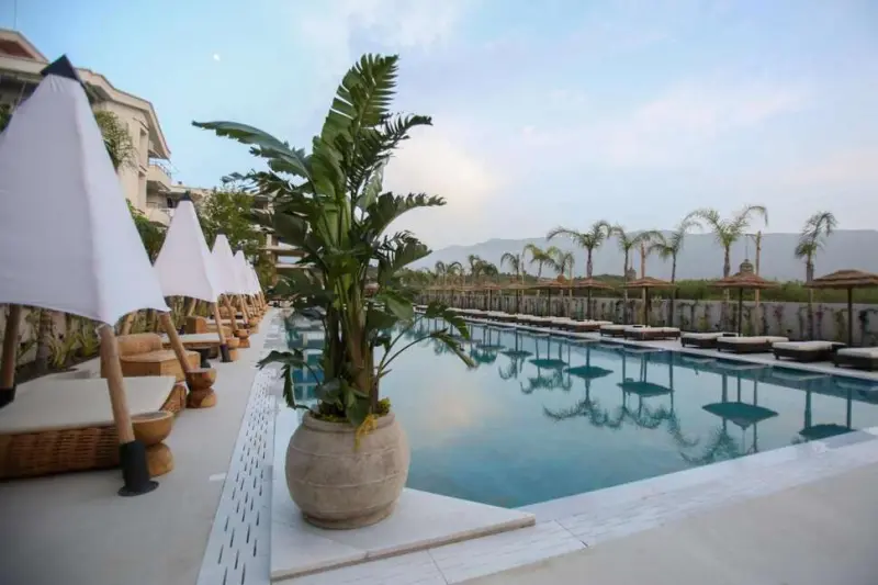 Regina Palm Resort