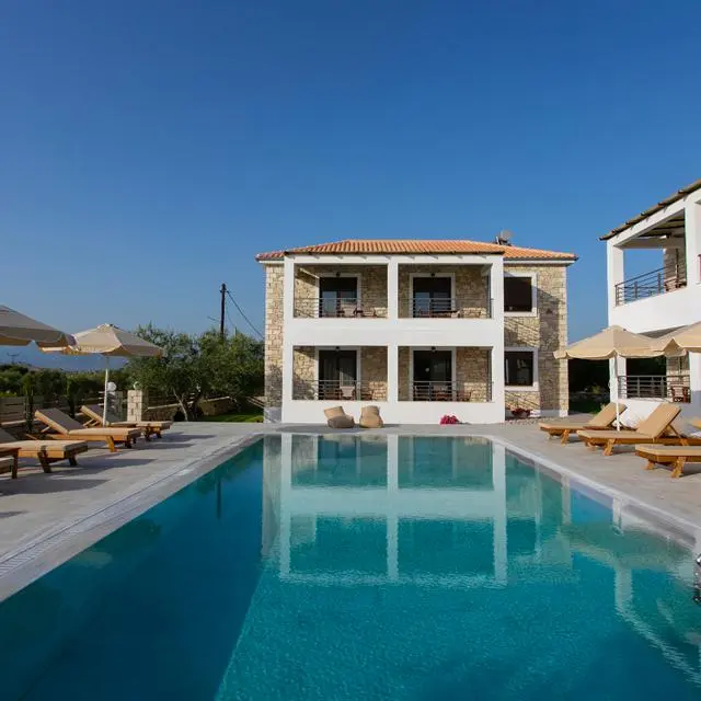 Michelangelo Suites & Apartments